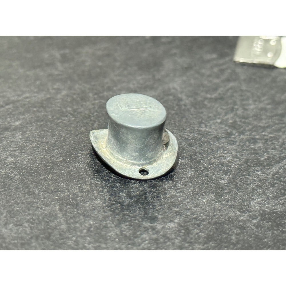 Vintage 1970s Monopoly Top Hat Game Token Replacement Piece Pewter